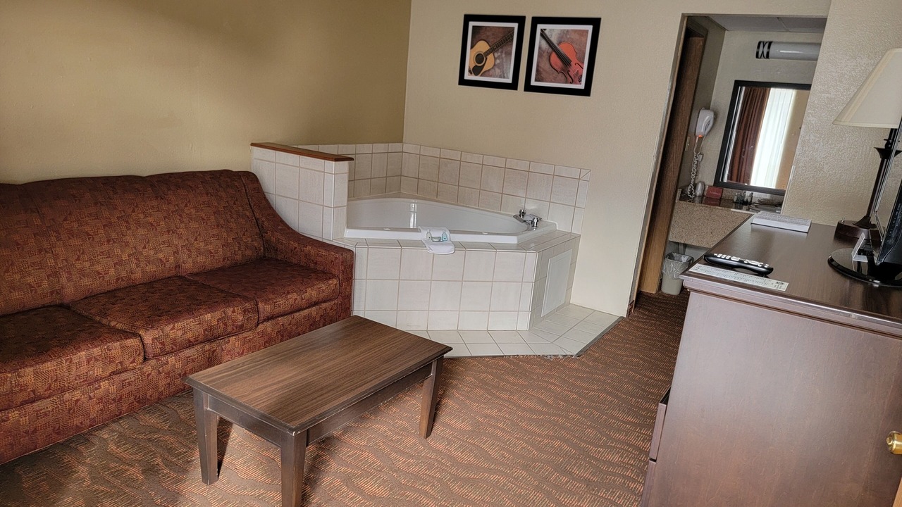 Photo of Bedroom in Branson Theater District