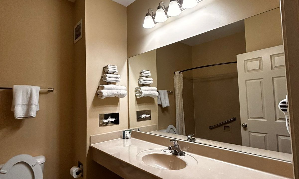 Photo of Bathroom in Millington