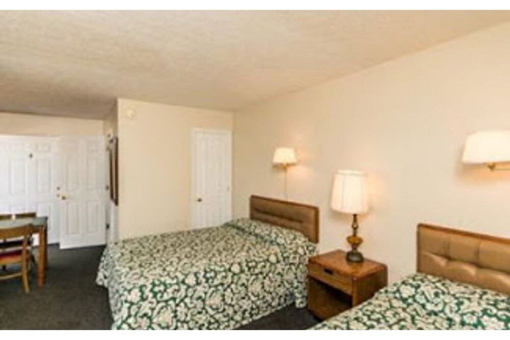 Photo of Bedroom in Clay City