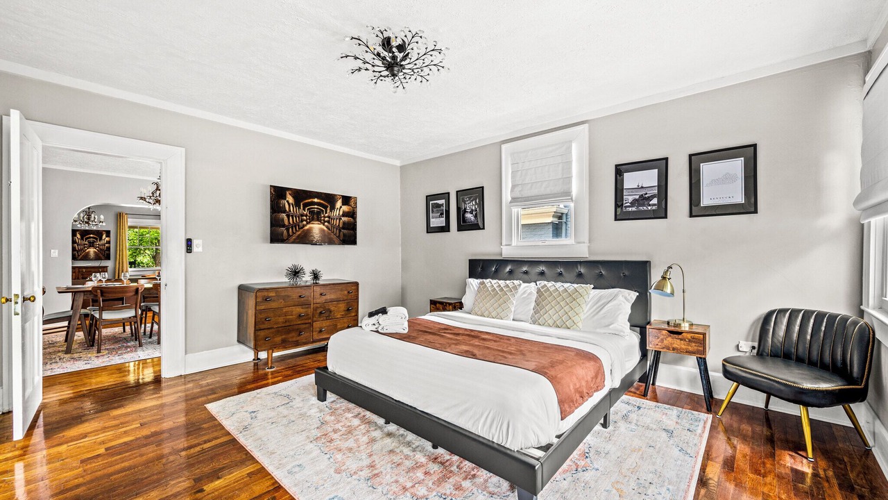 Photo of Bedroom in Frankfort
