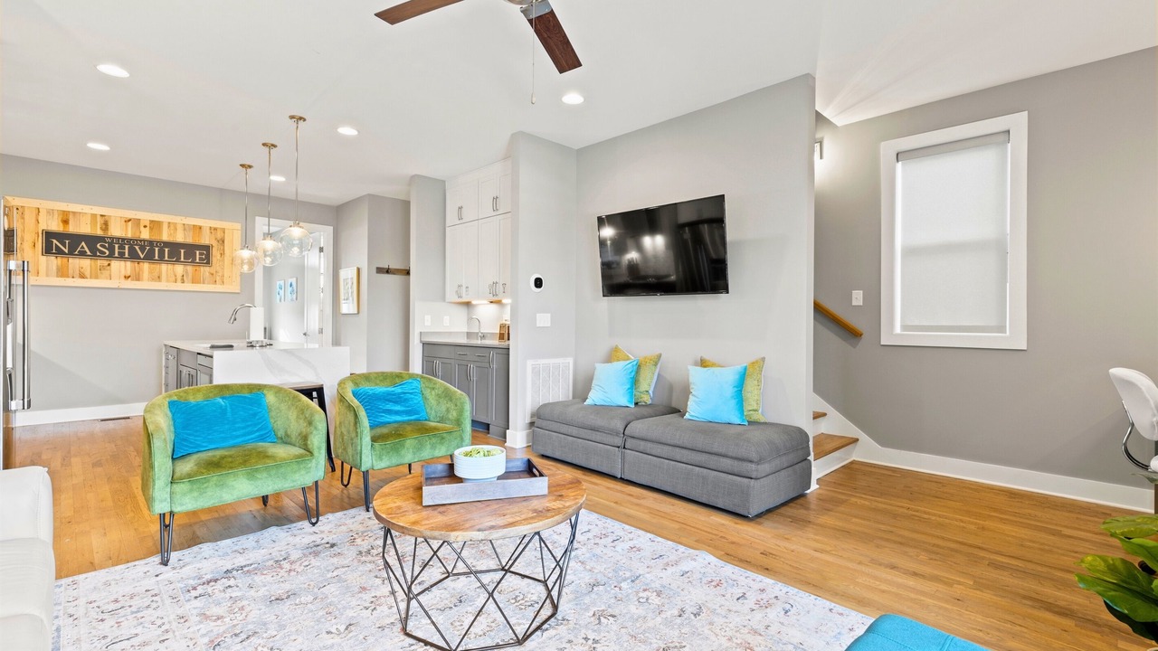 Photo of Bedroom in Hadley - Washington