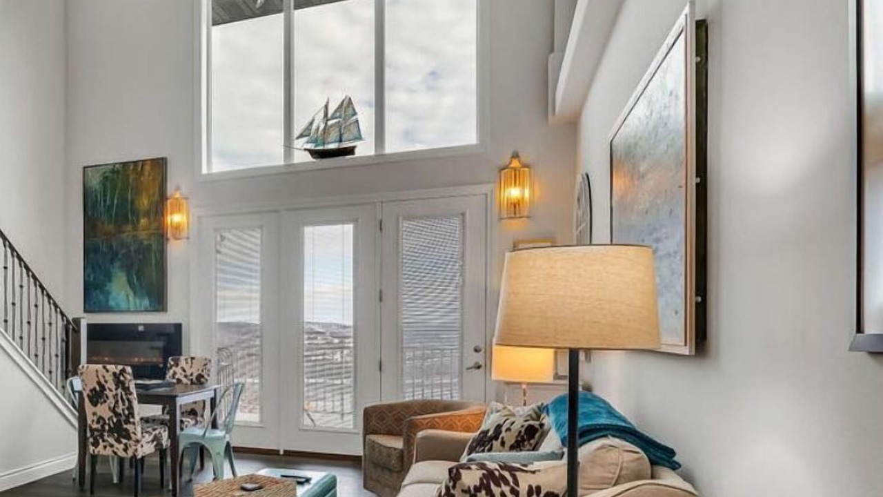 Photo of Livingroom in Indian Point