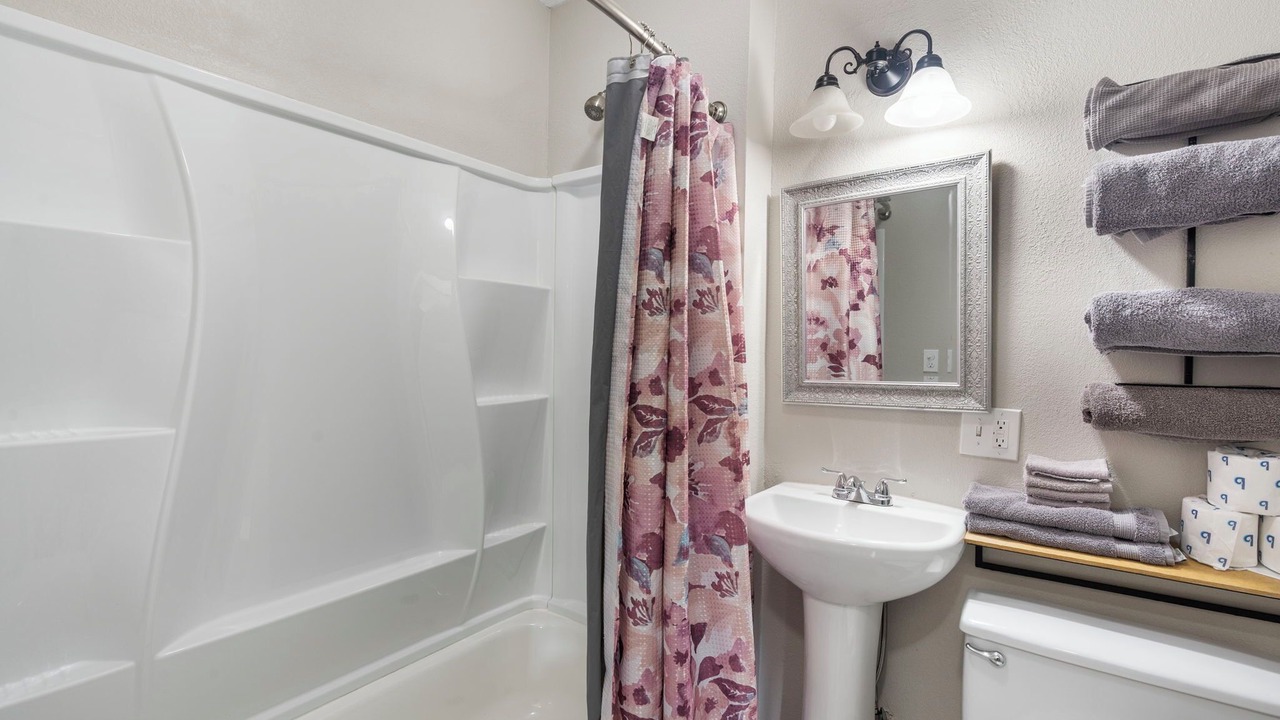 Photo of Bathroom in Rockaway Beach