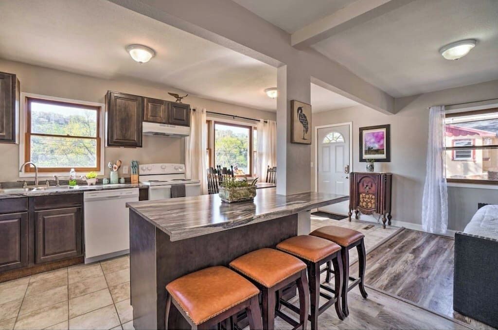 Photo of Kitchen in Rockaway Beach