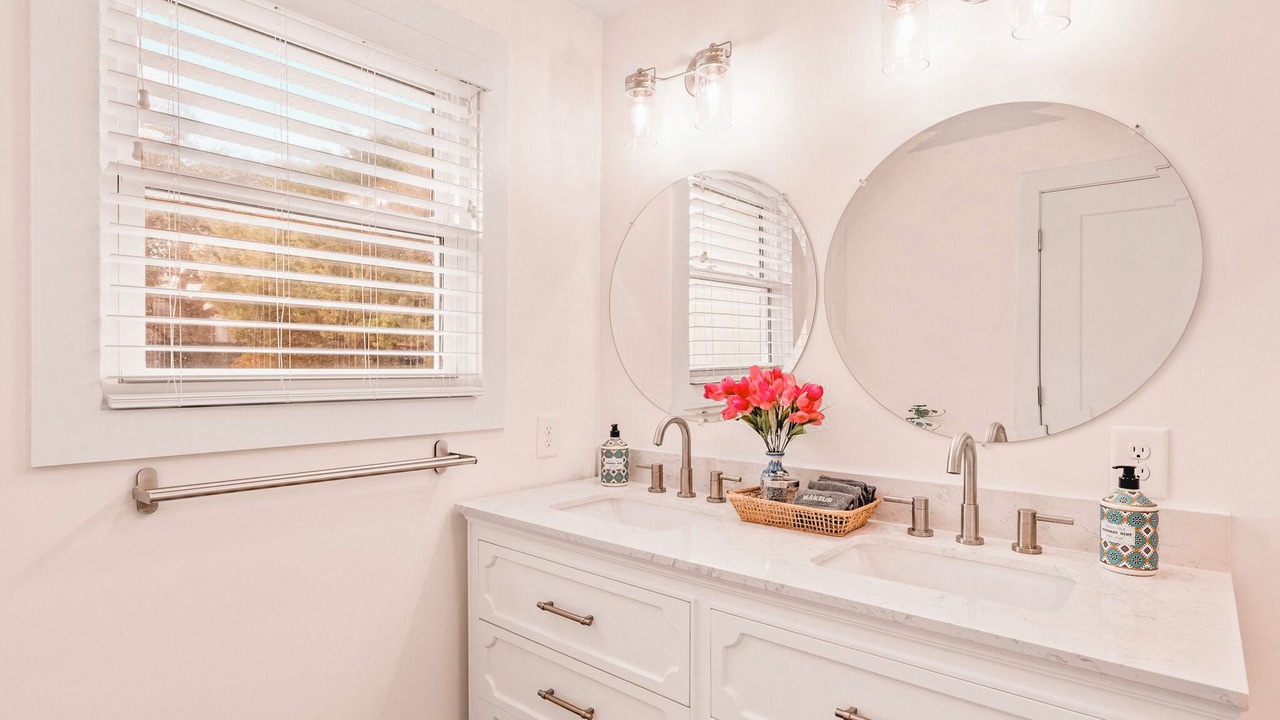 Photo of Bathroom in Morehead City