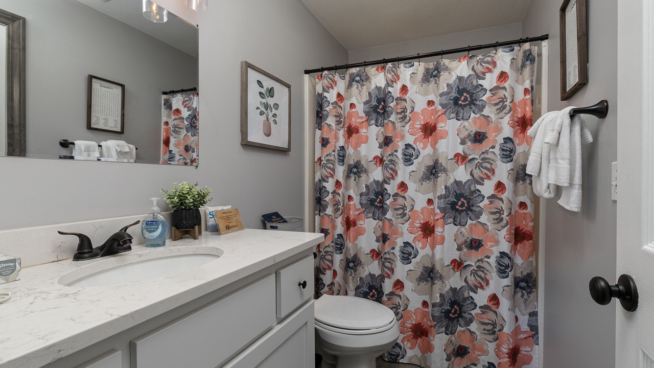 Photo of Bathroom in Branson