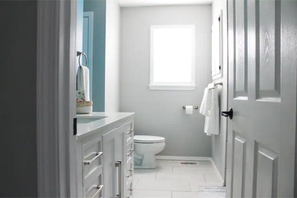 Photo of Bathroom in Lampe