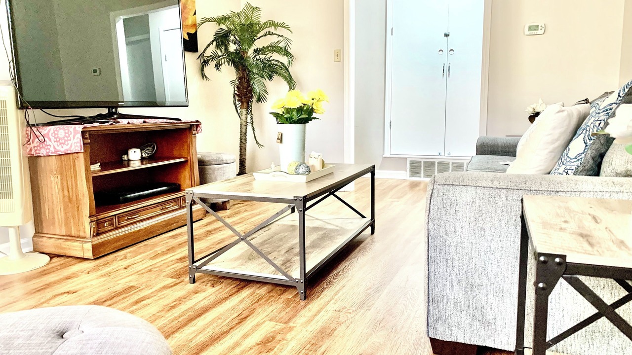 Photo of Livingroom in Ellendale