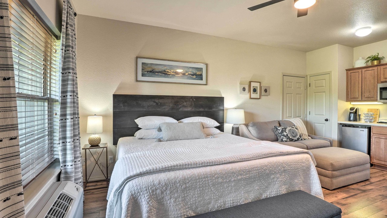 Photo of Bedroom in Branson West