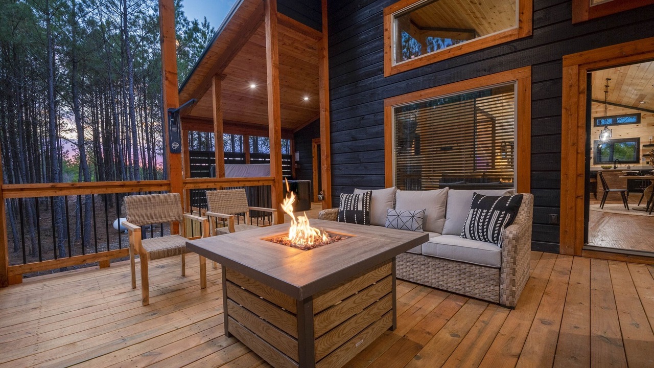 Photo of Outdoor in Pickens