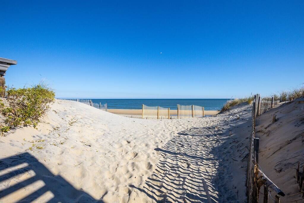 Photo of Others in South Nags Head