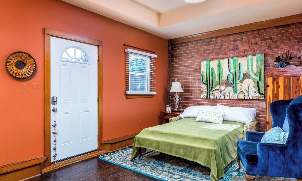 Photo of Bedroom in Riverview