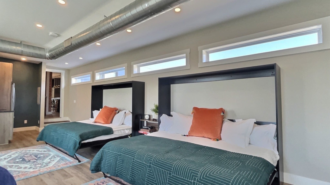 Photo of Bedroom in Cherokee Triangle