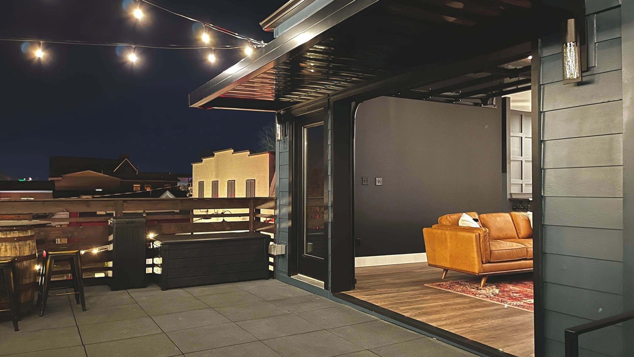 Photo of Patio Balcony in Cherokee Triangle