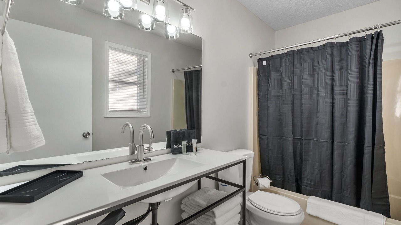Photo of Bathroom in Notch Estates