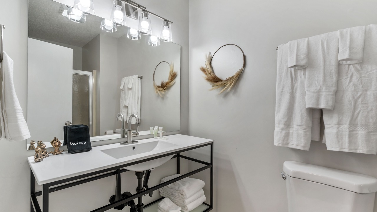 Photo of Bathroom in Notch Estates