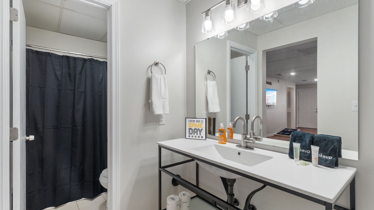 Photo of Bathroom in Notch Estates