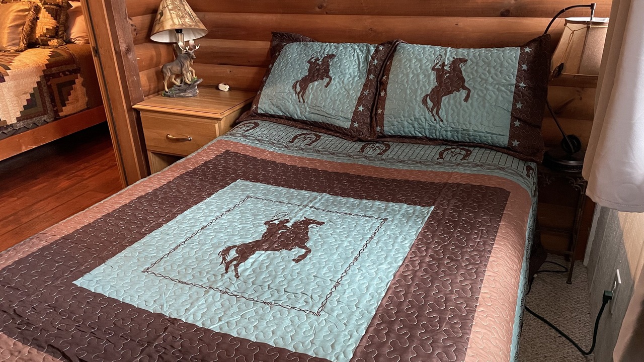 Photo of Bedroom in Notch Estates