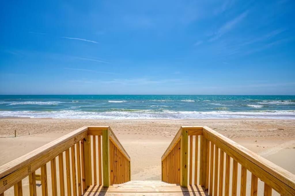 Photo of Others in Surf City