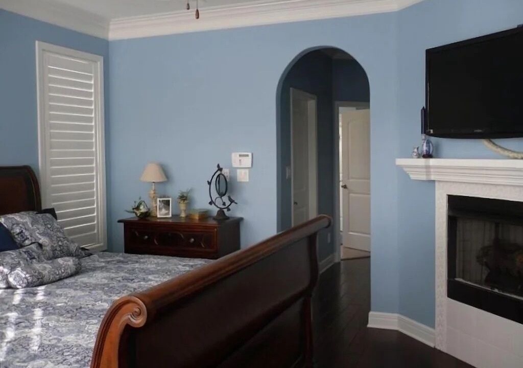 Photo of Bedroom in Mid America