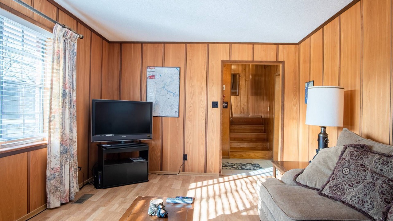 Photo of Bedroom in Harrison