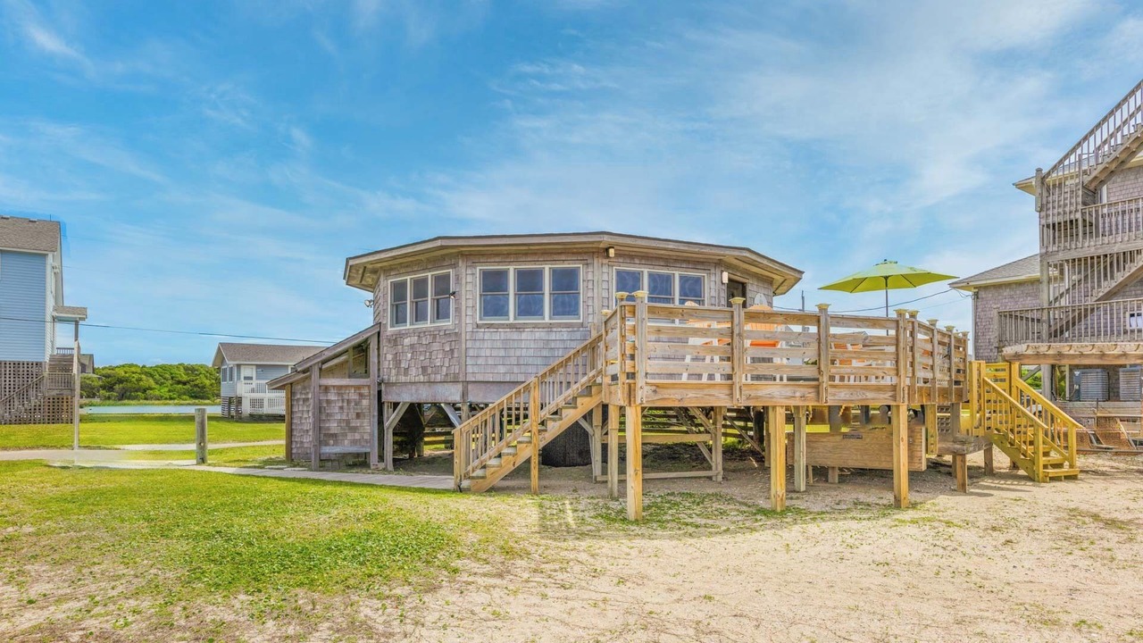 Photo of Outdoor in Brigands' Bay