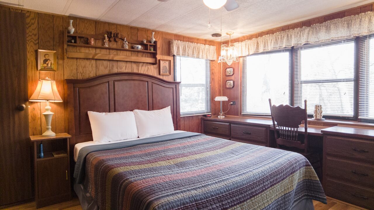 Photo of Bedroom in Hollister