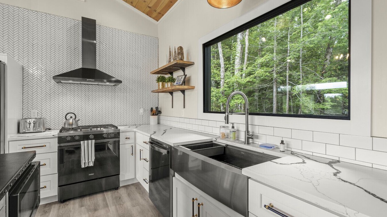 Photo of Kitchen in Campton