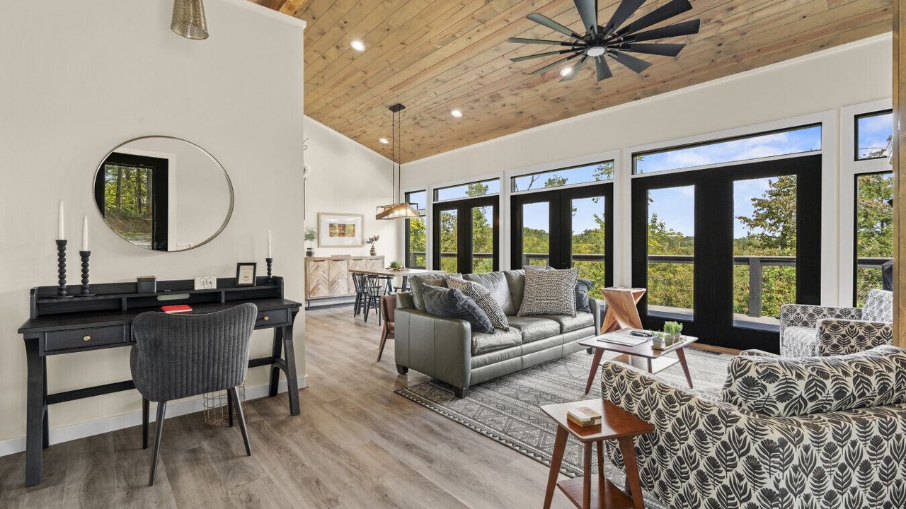 Photo of Livingroom in Campton