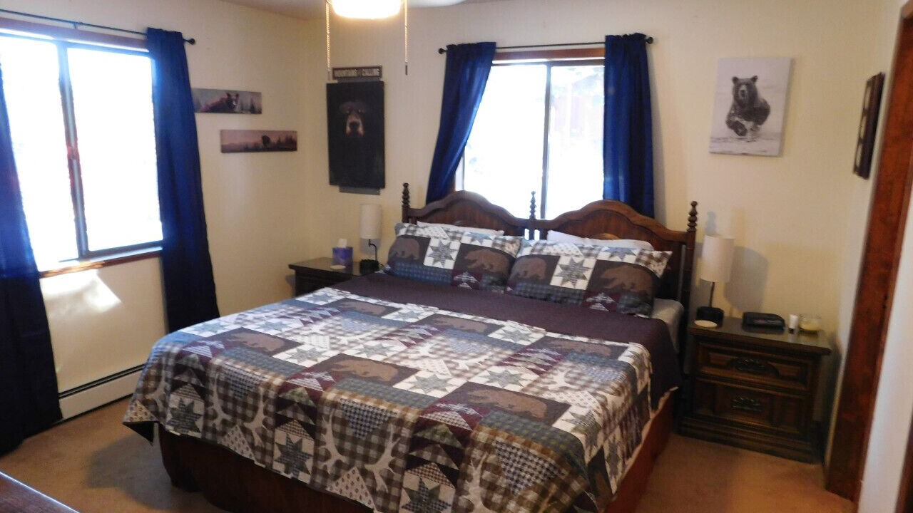 Photo of Bedroom in Bear Park