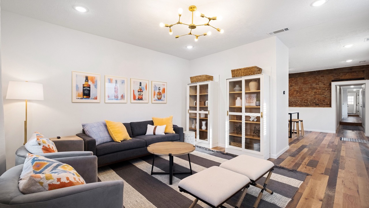 Photo of Livingroom in Phoenix Hill