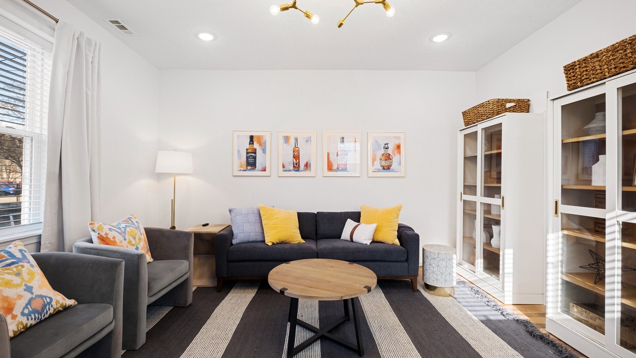 Photo of Livingroom in Phoenix Hill