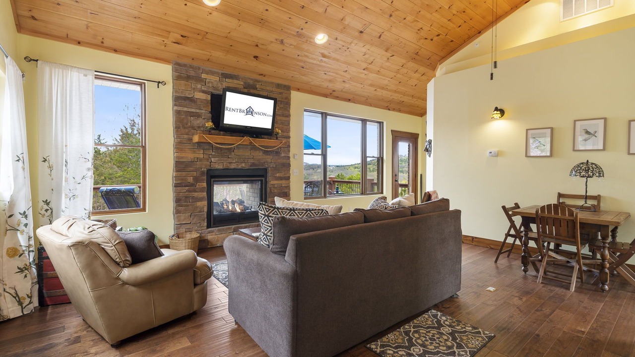 Photo of Livingroom in Blue Eye