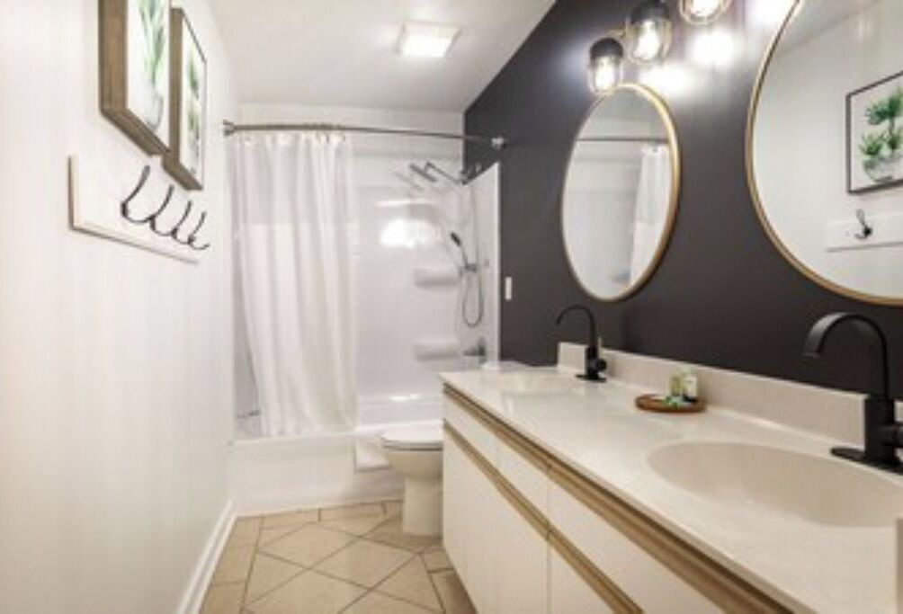 Photo of Bathroom in Branson