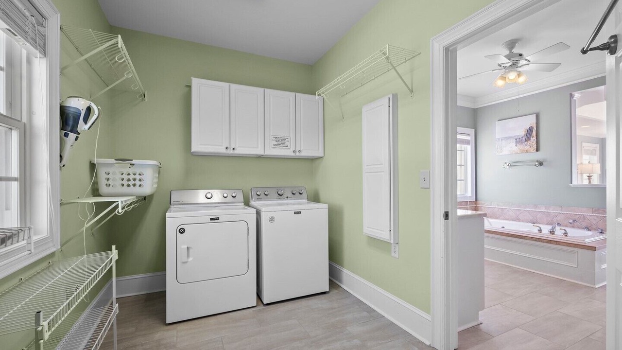 Photo of Bedroom in North Topsail Beach