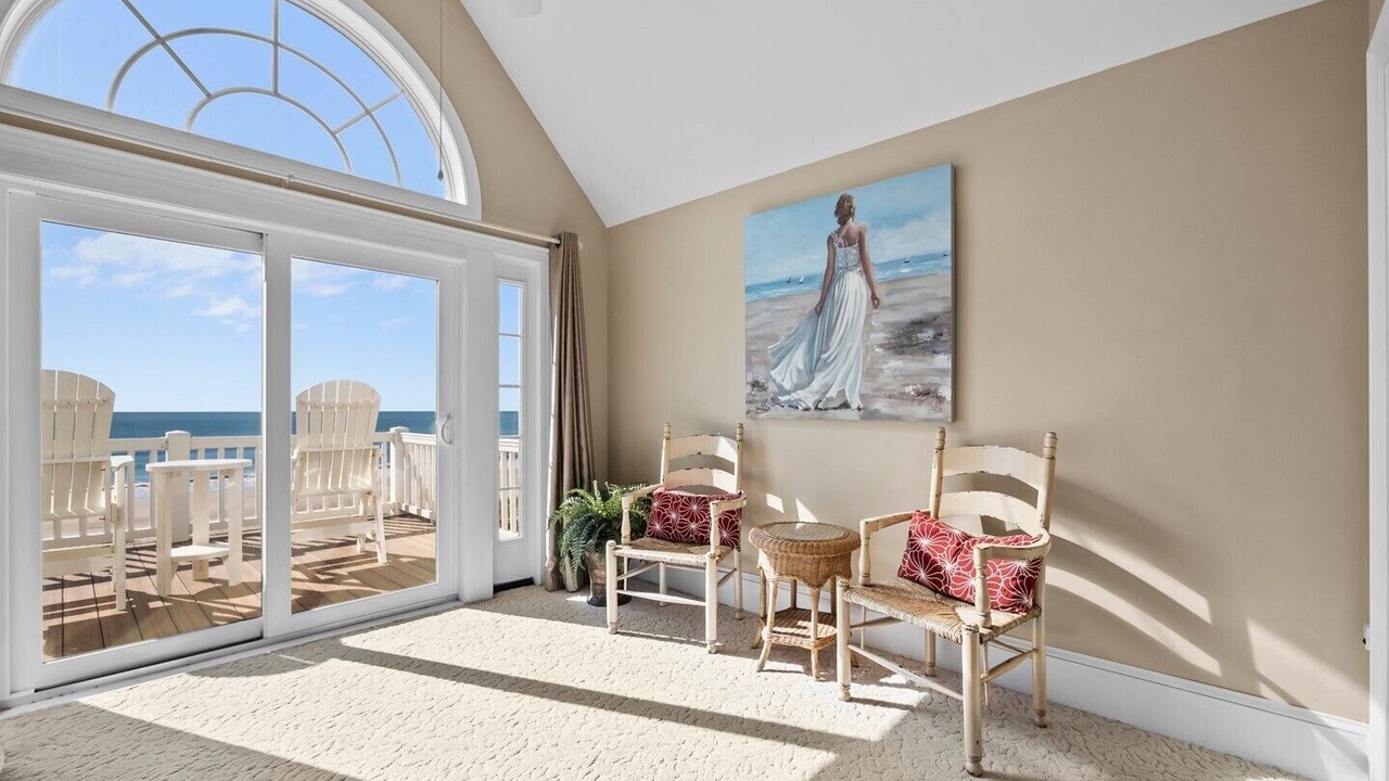 Photo of Bedroom in North Topsail Beach