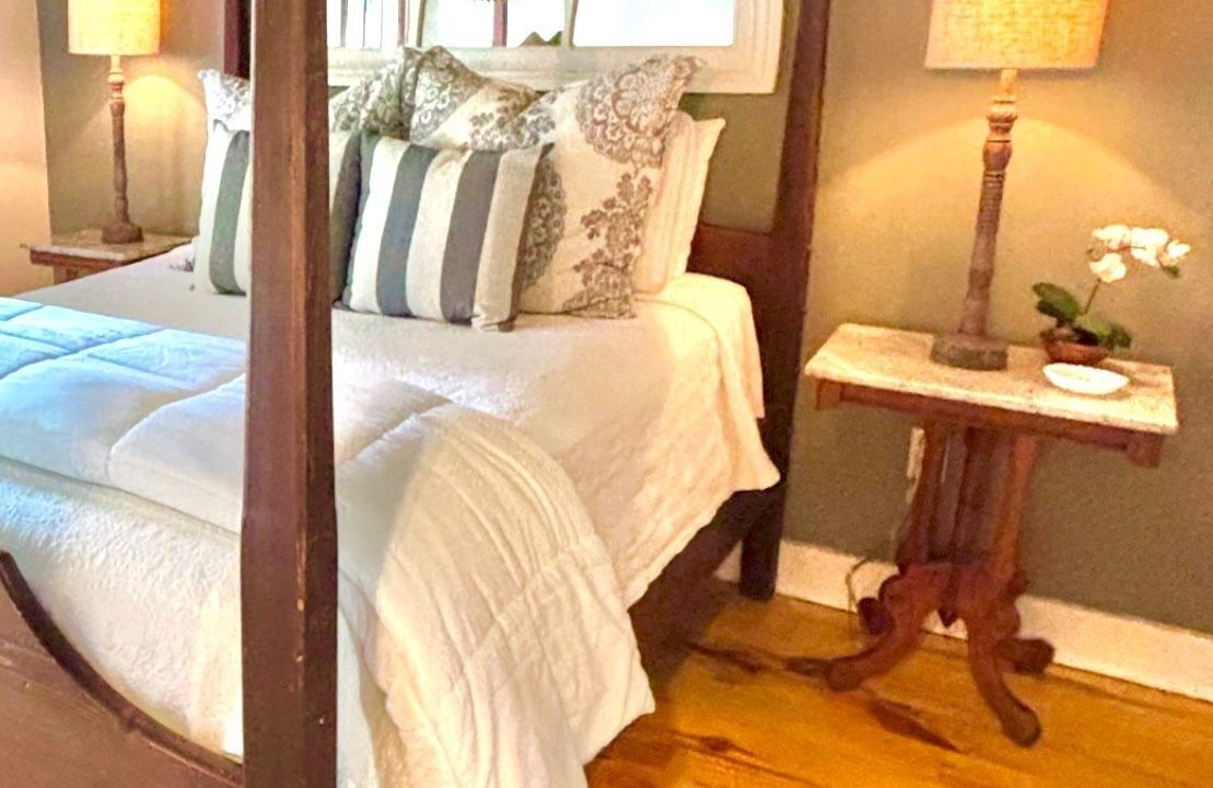 Photo of Bedroom in College Hill