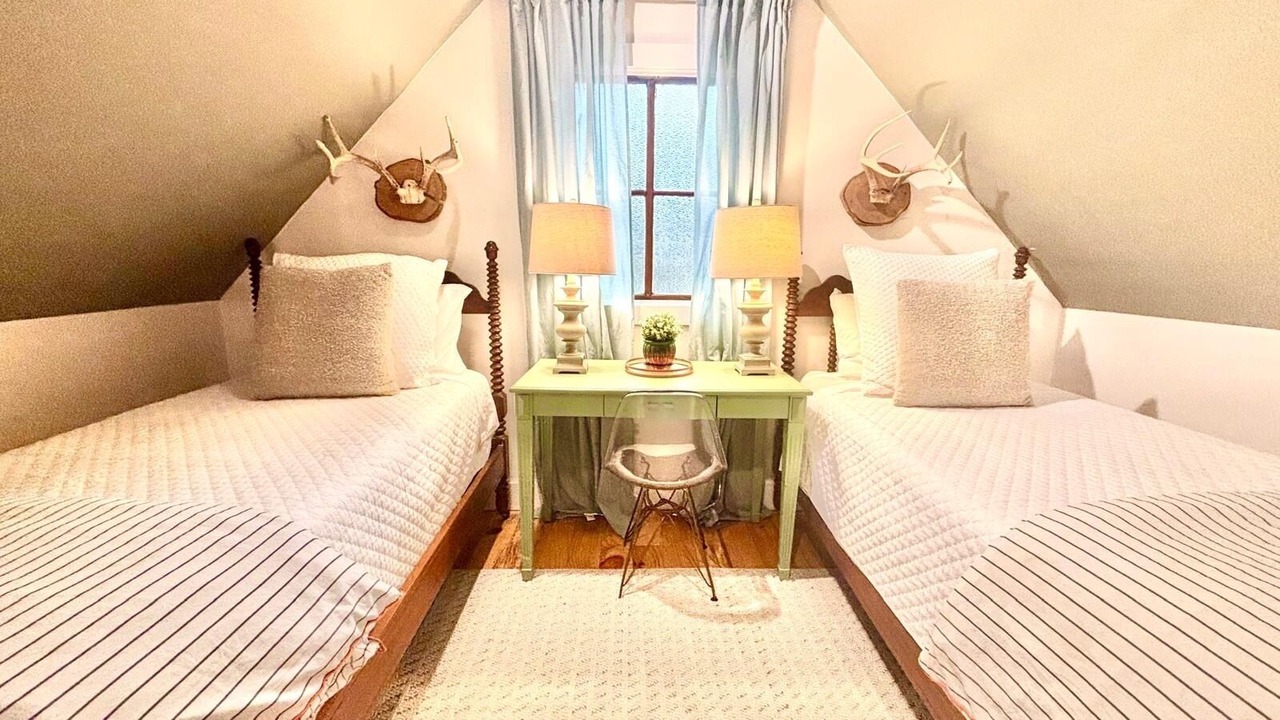 Photo of Bedroom in College Hill