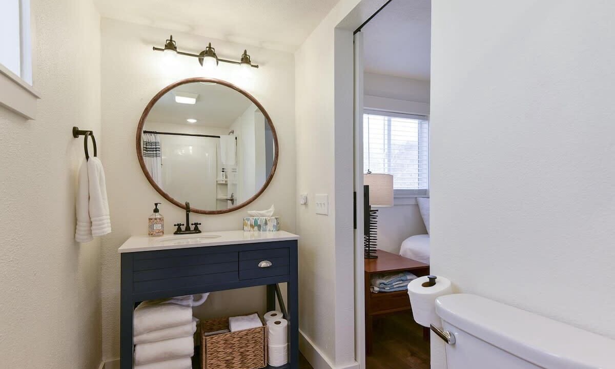 Photo of Bathroom in Rockaway Beach