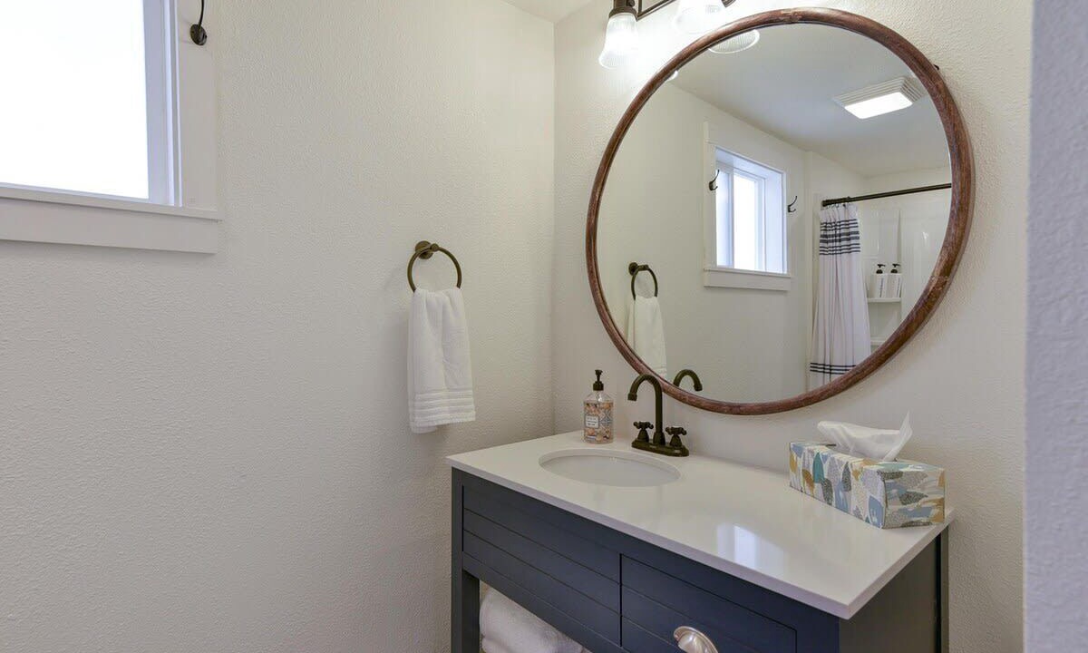 Photo of Bathroom in Rockaway Beach