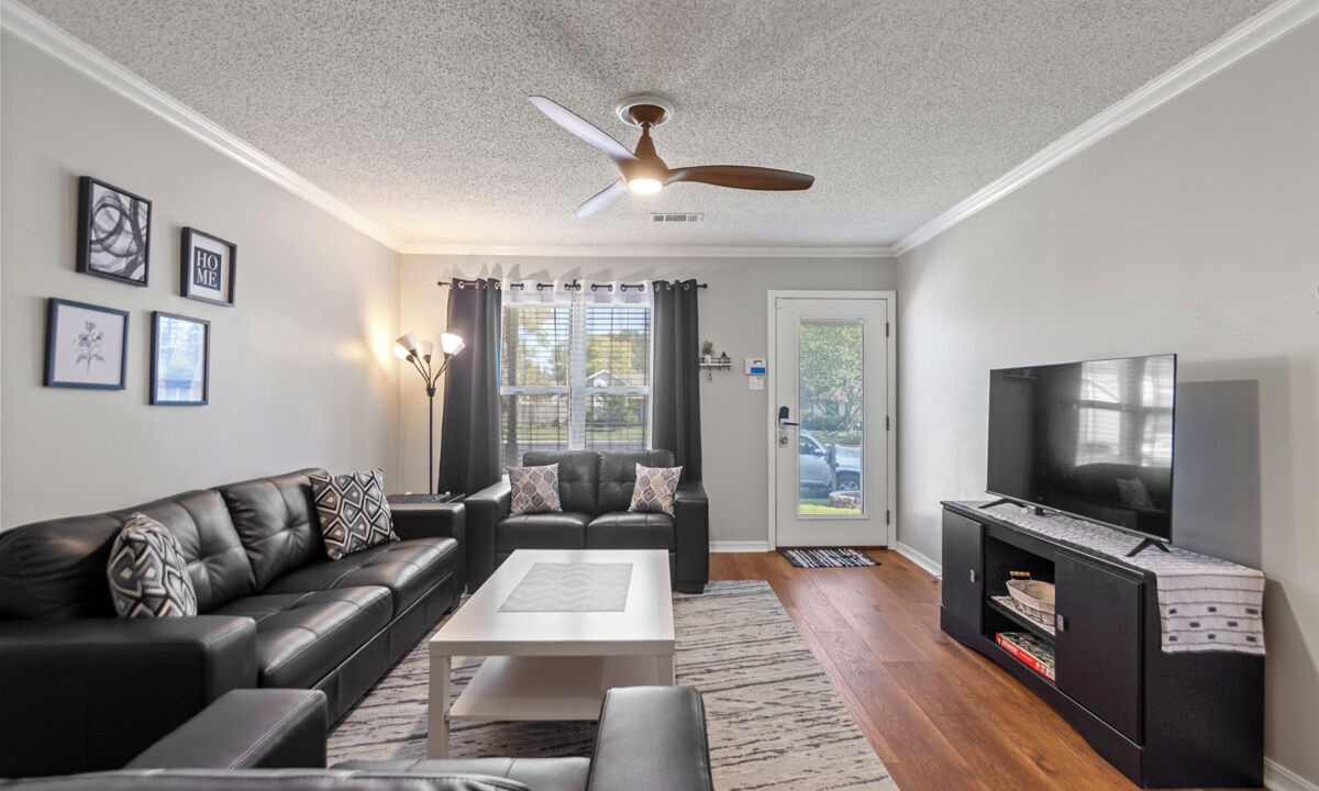 Photo of Livingroom in Sherwood