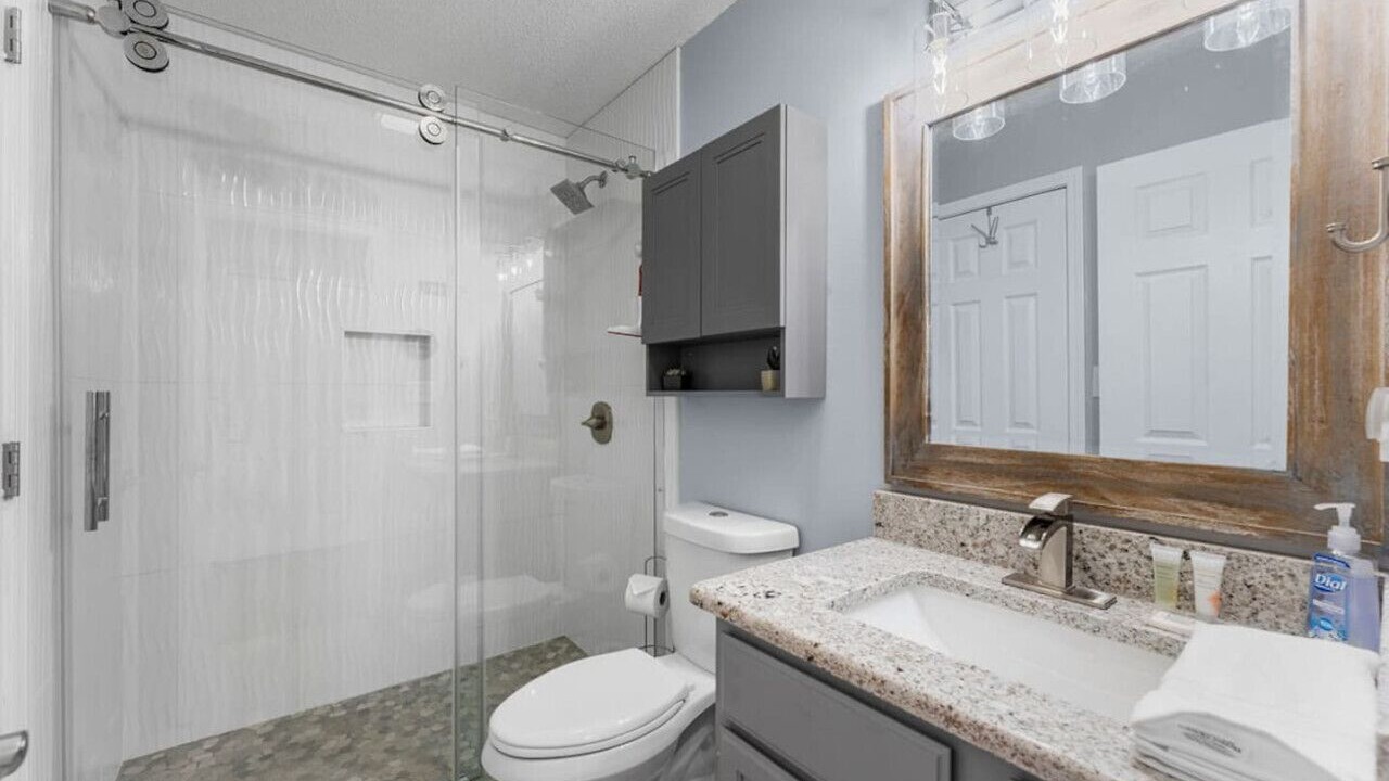 Photo of Bathroom in Notch Estates