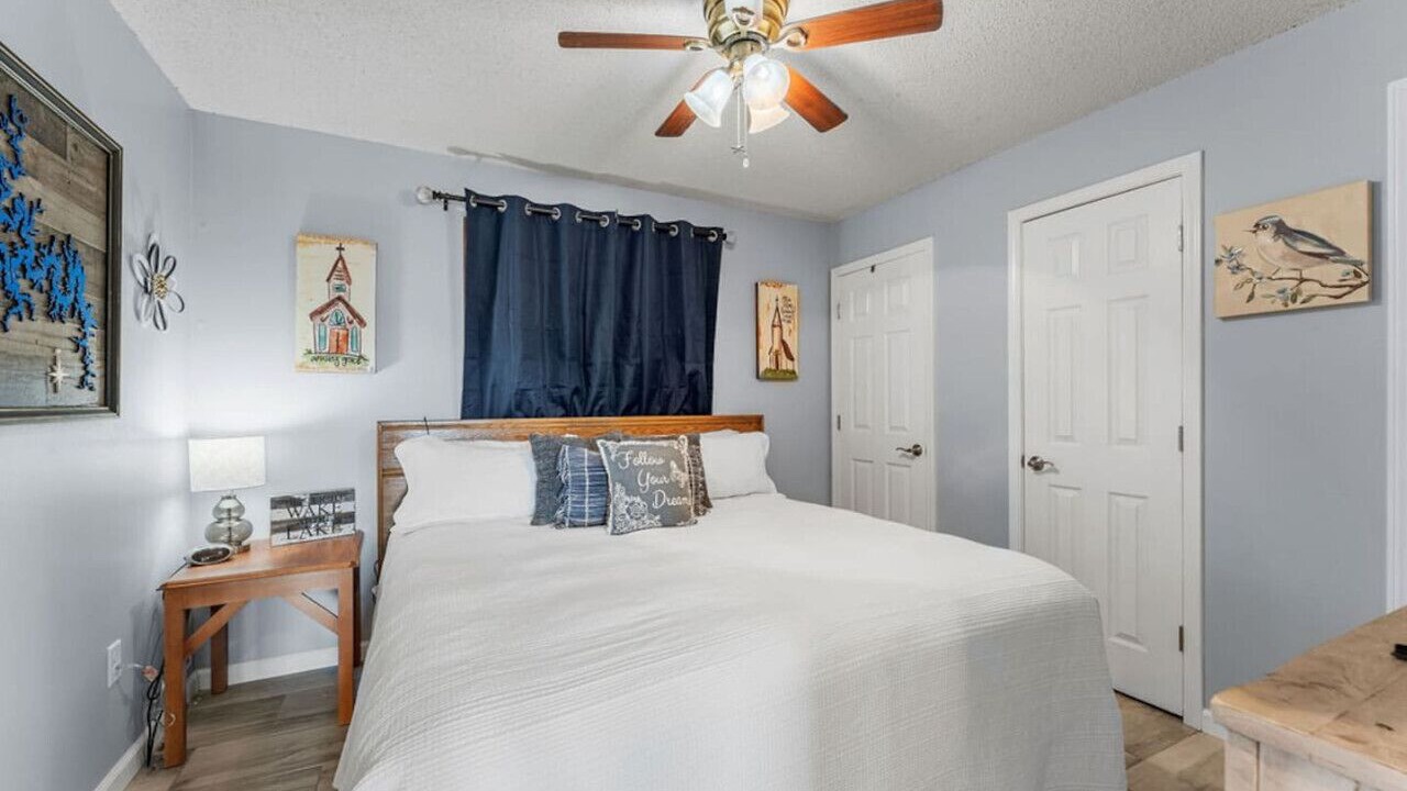 Photo of Bedroom in Notch Estates