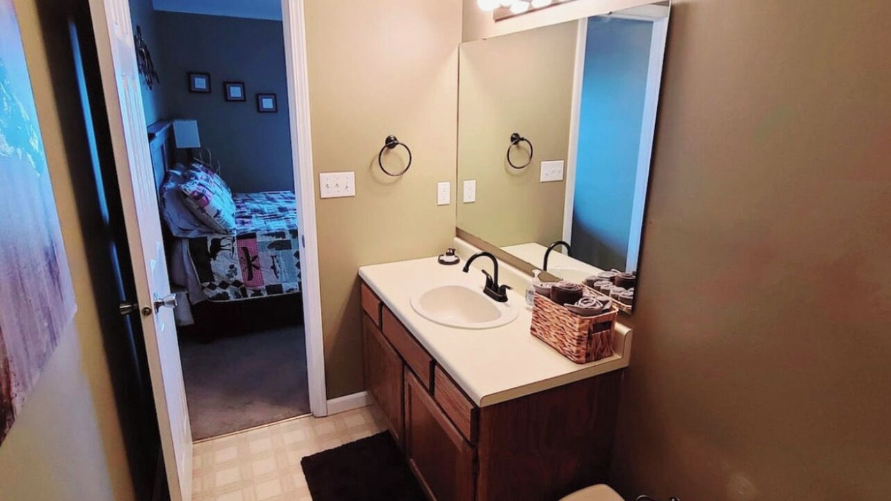Photo of Bathroom in Notch Estates