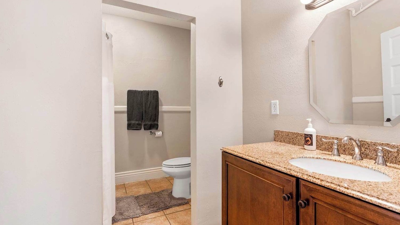 Photo of Bathroom in Shelby Park