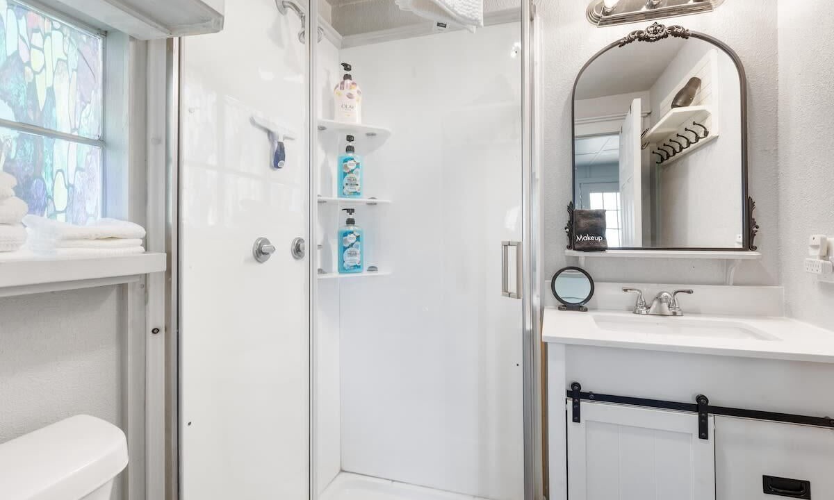 Photo of Bathroom in Rockaway Beach