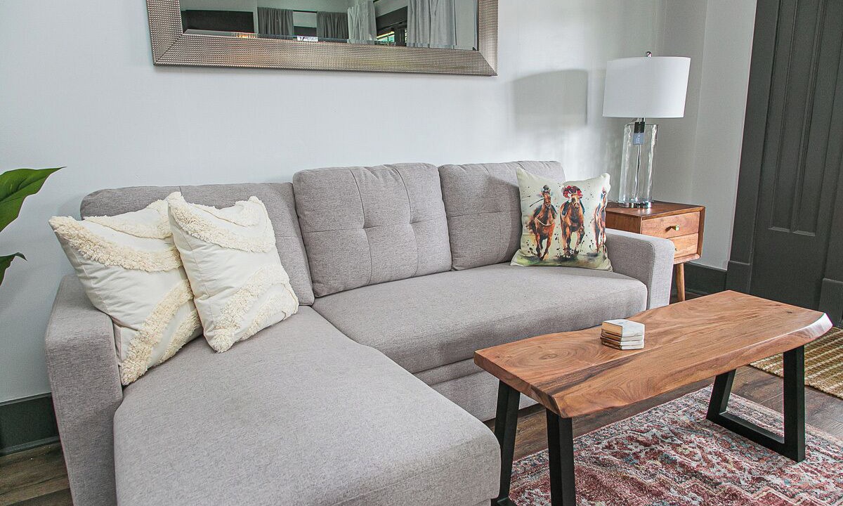 Photo of Livingroom in Clarksville