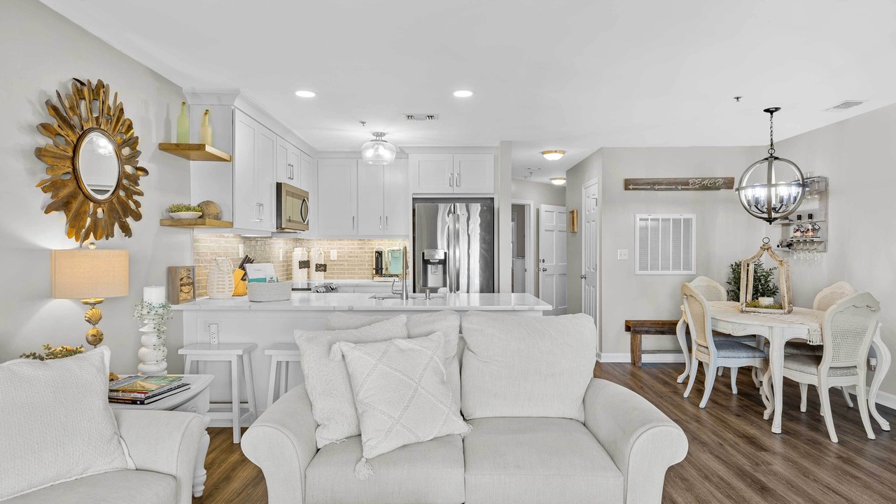 Photo of Livingroom in North Topsail Beach