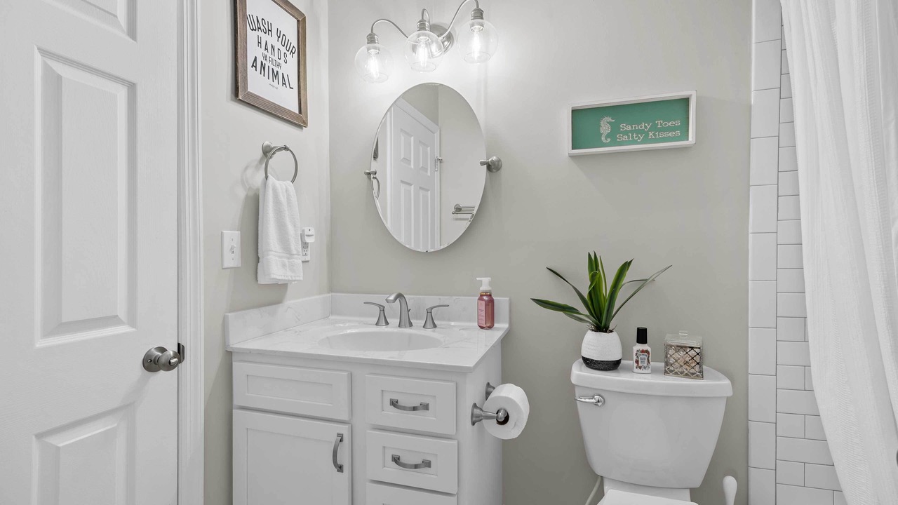 Photo of Bathroom in North Topsail Beach