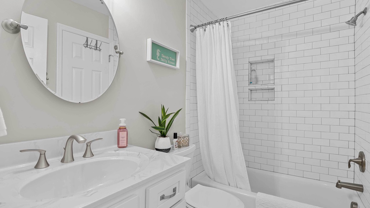 Photo of Bathroom in North Topsail Beach